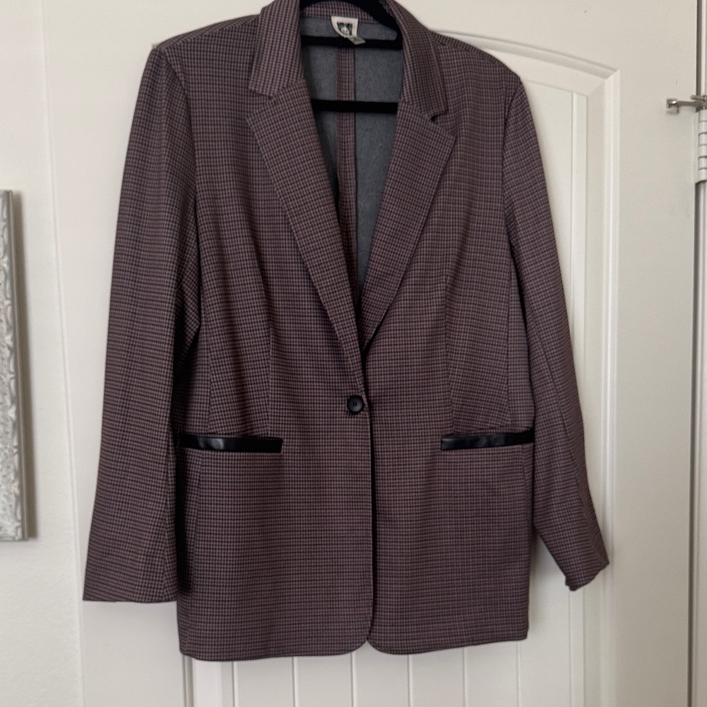 Anne Klein Houndstooth Blazer in Brown and Black